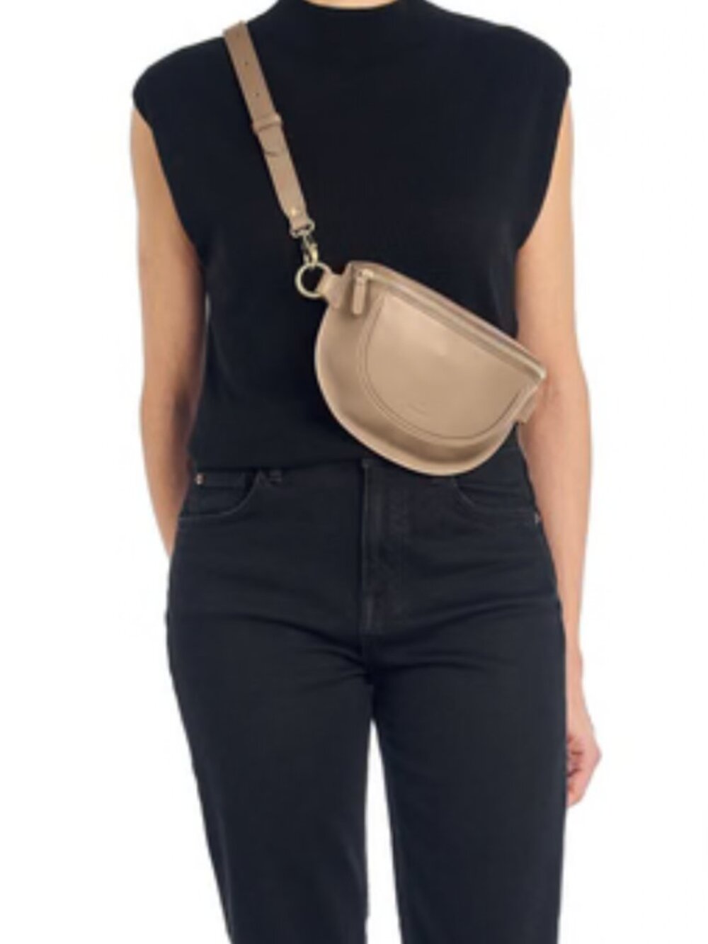 Il Bisonte Oliveta Leather Belt Bag in Caffe Latte